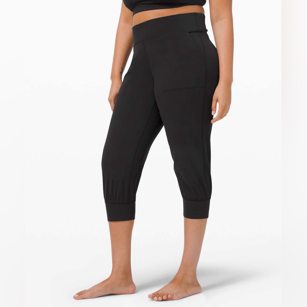 Lululemon Align High-Rise Jogger Crop - Black